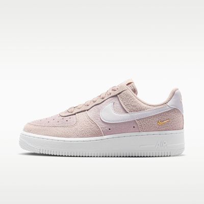 Air Force 1 '07 Low SE Women's Shoes. Nike RO